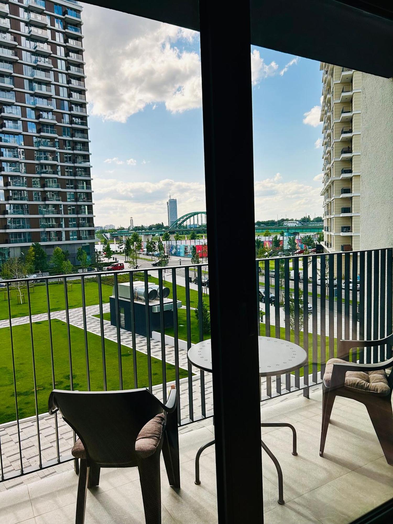 Luxury Waterfront View - BW Apartment River View Belgrade Extérieur photo